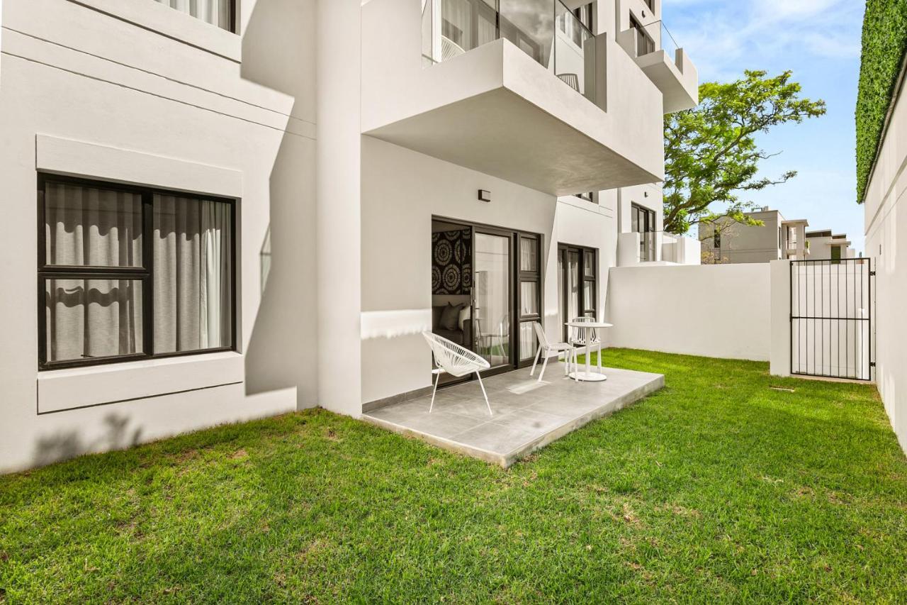 The Monroe Luxury Apartments Johannesburg Exteriör bild