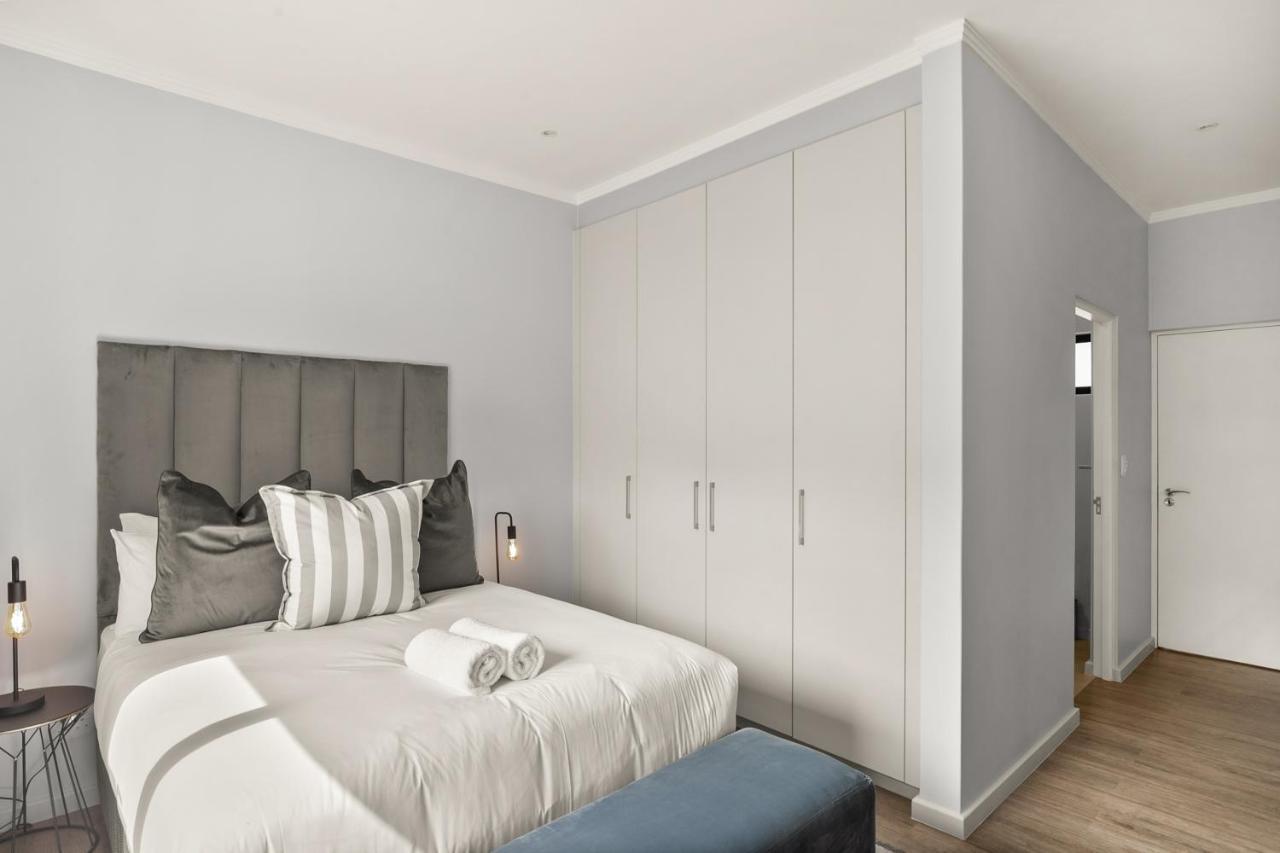 The Monroe Luxury Apartments Johannesburg Exteriör bild