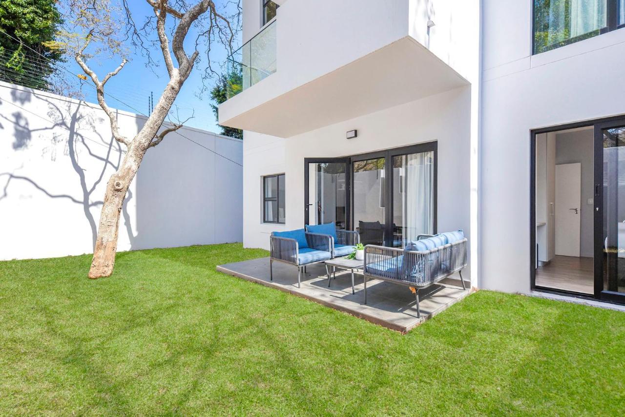 The Monroe Luxury Apartments Johannesburg Exteriör bild